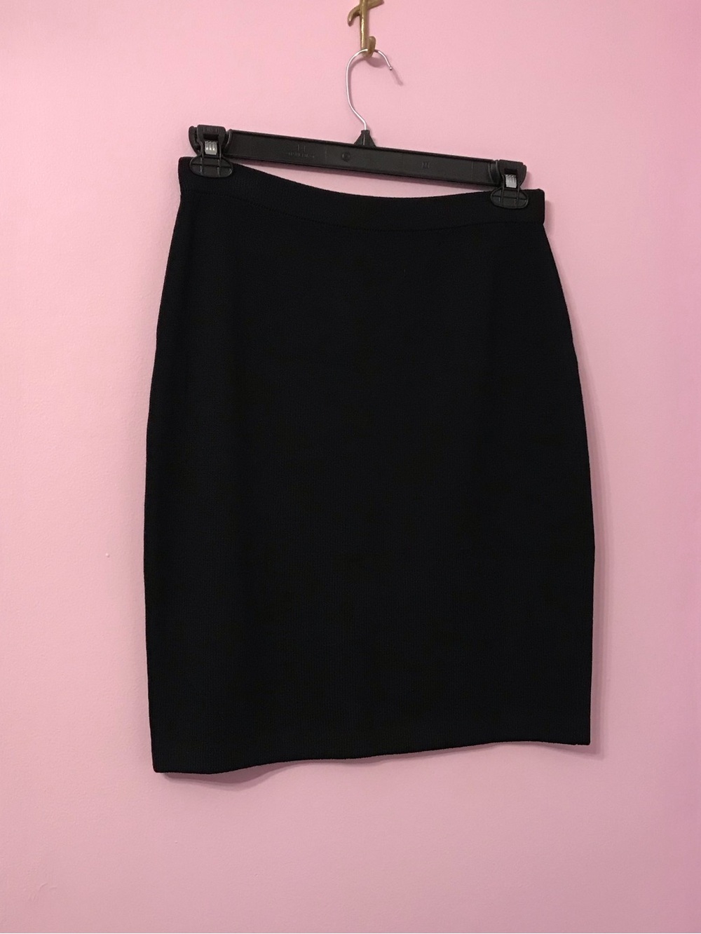 St. John black Santana wool blend knit skirt size 10
